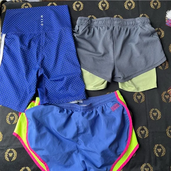 Lot of 3 athletic shorts - Picture 2 of 14